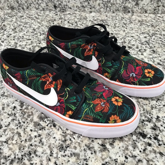 nike toki floral